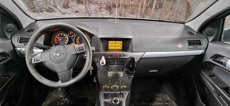 Begagnad 2006 Opel Astra | 17 000 kr (Bra pris) - Bild 1/4