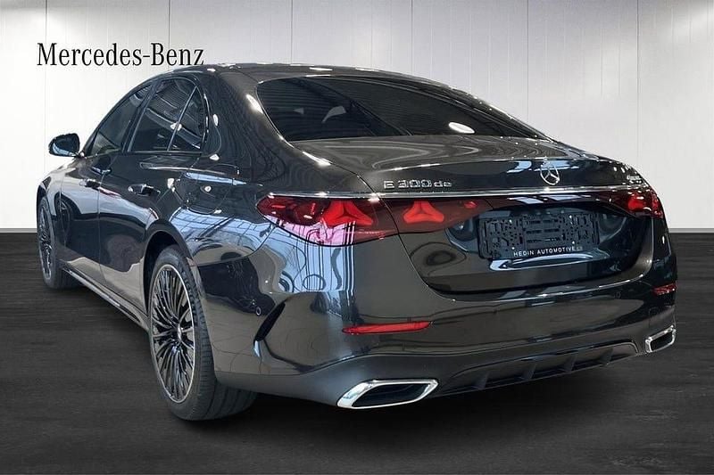 Ny Mercedes E300 197 HK (144 kW) 2025 Grå