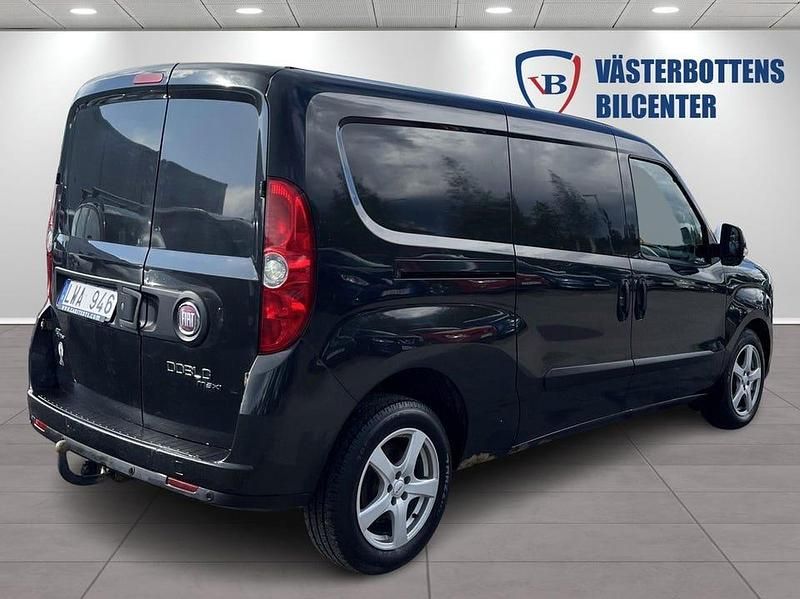 Begagnad Fiat Doblò 90 HK (66 kW) 2012 Svart Minibuss