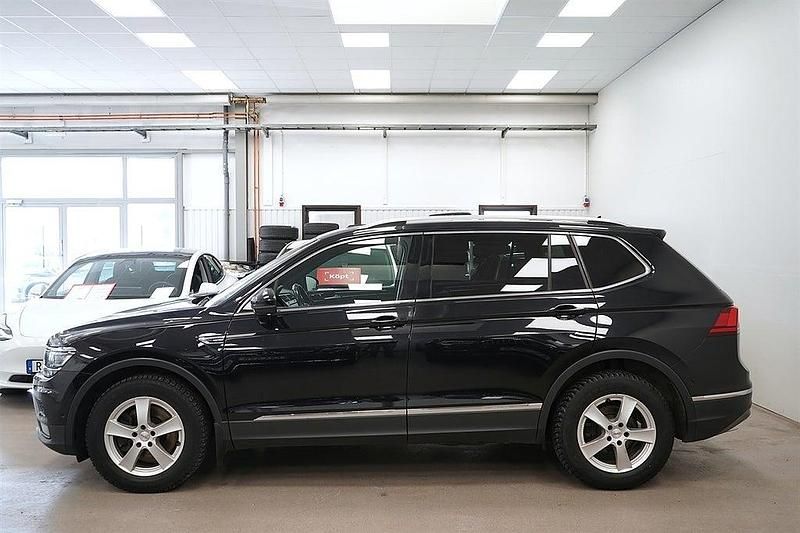 Begagnad VW Tiguan Allspace GT 190 HK (139 kW) 2018 Svart SUV