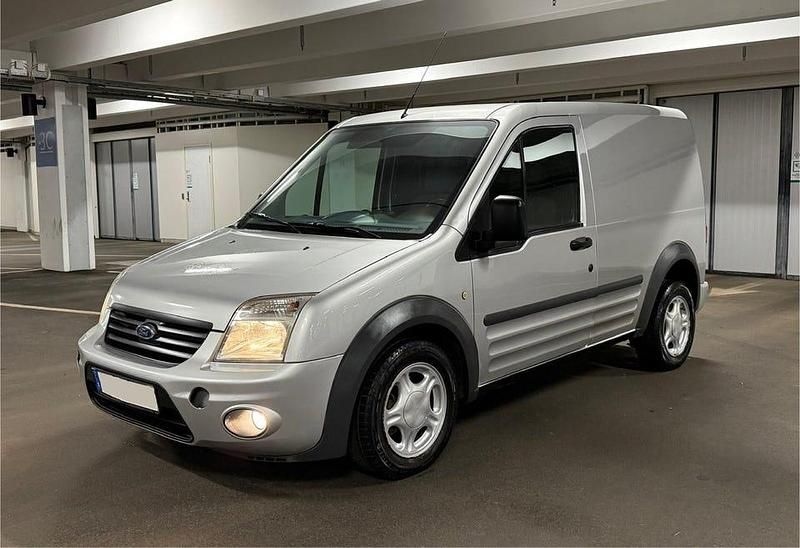 Grå Begagnad 2011 Ford Transit Van | 18 000 kr (Superpris) - Bild 1/4