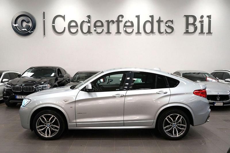 Silver Begagnad 2015 BMW X4 M Sport SUV | 248 900 kr (Marknadspris) - Bild 1/4