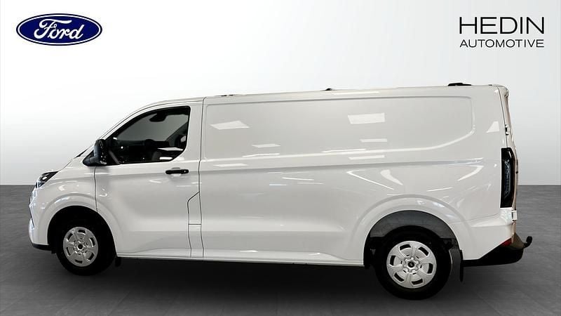 Frozen white Ny 2025 Ford Transit Custom Trend | 478 960 kr (Marknadspris) - Bild 1/4