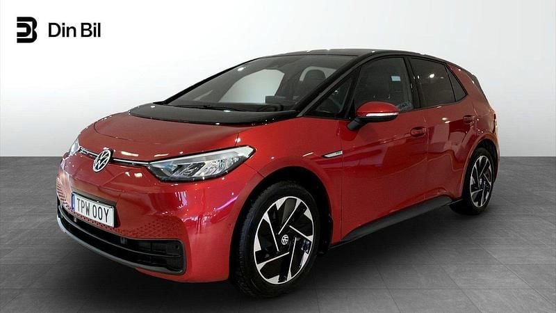 Mörkröd Begagnad 2023 VW ID.3 Pro Performance Halvkombi | 284 900 kr (Marknadspris) - Bild 1/4