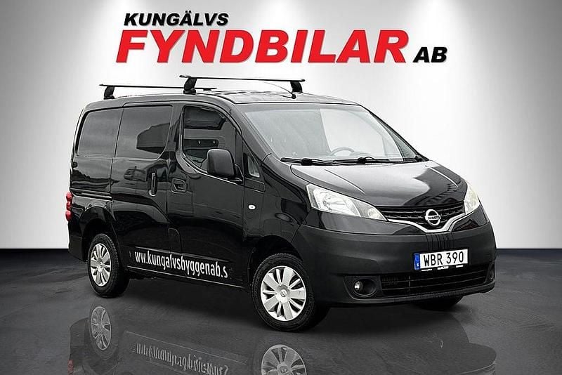 Begagnad Nissan NV200 90 HK (66 kW) 2015 Svart Minibuss