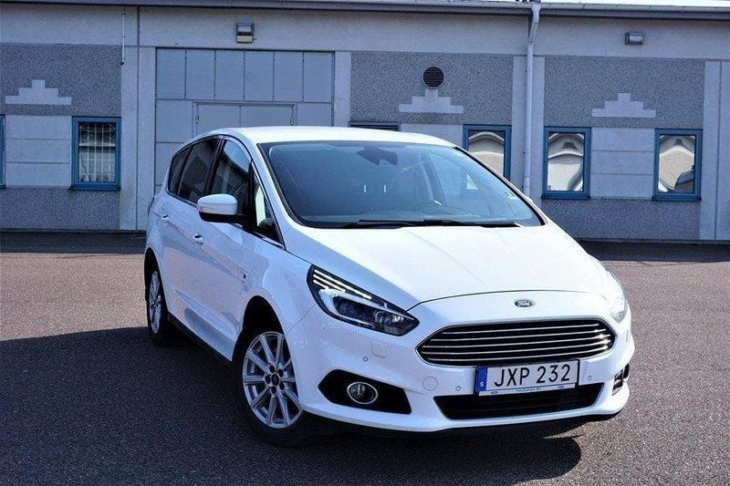 Vit Begagnad 2016 Ford S-MAX S Minibuss | 216 000 kr (Marknadspris) - Bild 1/4