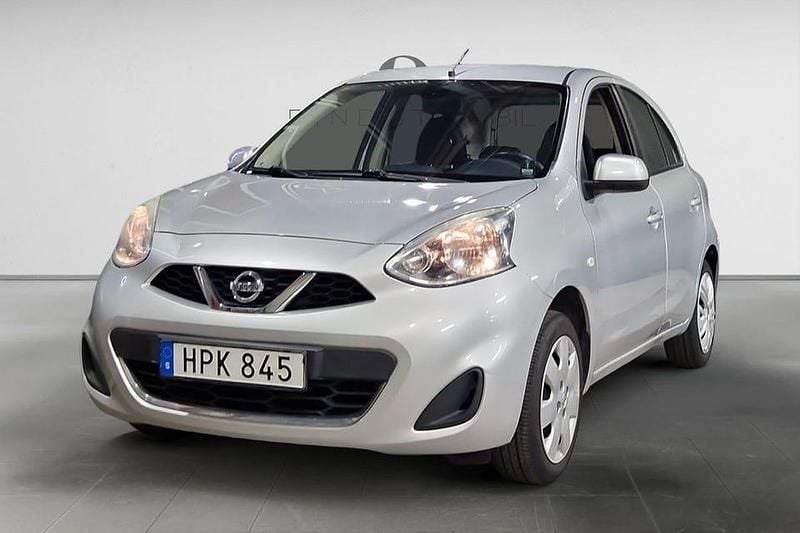 Silver Begagnad 2015 Nissan Micra Halvkombi | 54 900 kr (Bra pris) - Bild 1/3