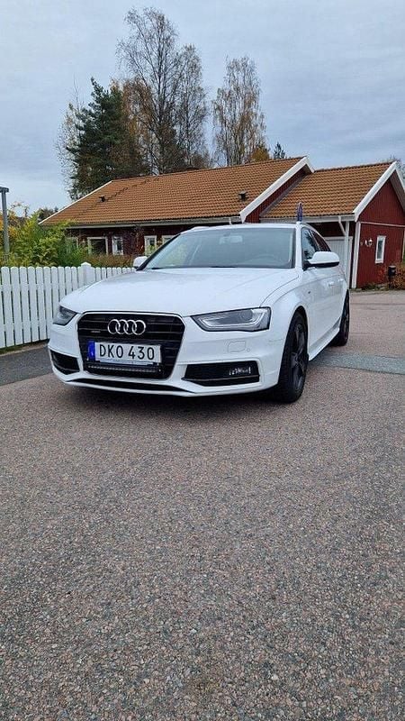 Vit Begagnad 2015 Audi A4 Sport Kombi | 140 000 kr (Bra pris) - Bild 1/4