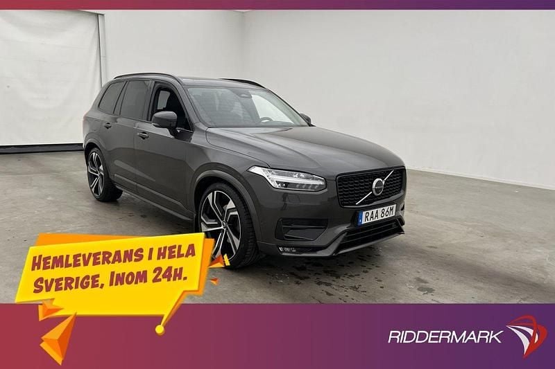 Grå Begagnad 2022 Volvo XC90 Ultimate SUV | 679 800 kr (Marknadspris) - Bild 1/3
