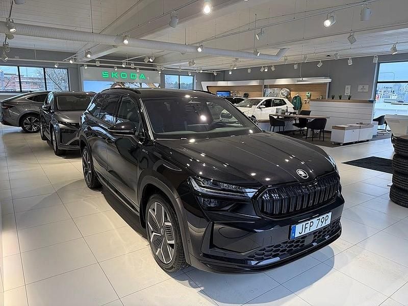 Ny Skoda Kodiaq 2026 Svart SUV