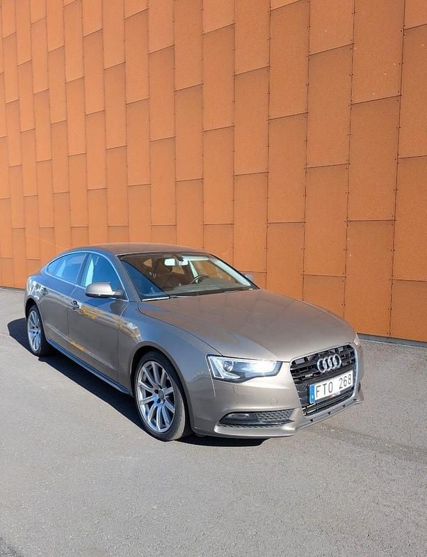 Begagnad 2013 Audi A5 Sportback Halvkombi | 149 900 kr (Marknadspris) - Bild 1/4