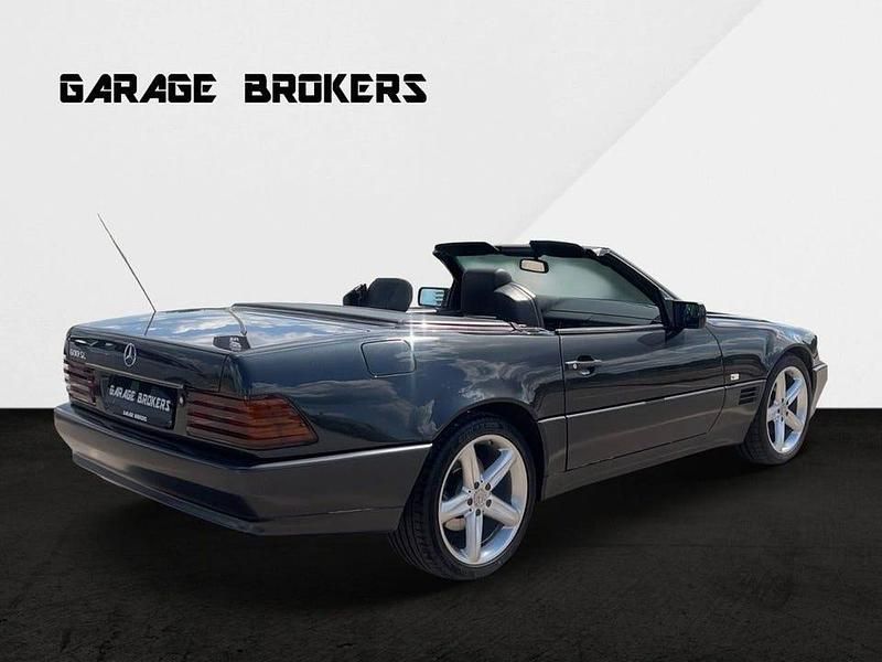 Begagnad Mercedes SL600 394 HK (289 kW) 1993 Svart Cab