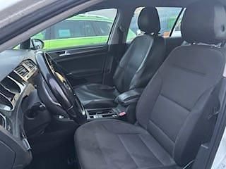 Begagnad VW Golf VII 110 HK (80 kW) 2018 Kombi