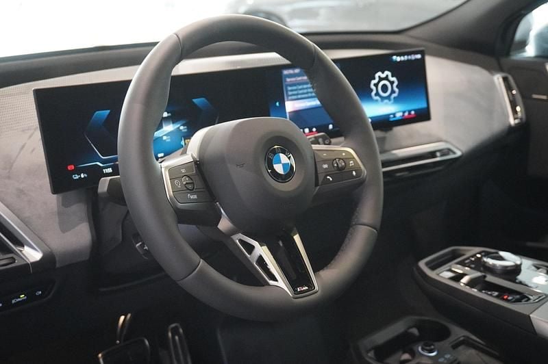 Ny BMW iX M Sport 400 kW (544 HK) 2026 Grå SUV