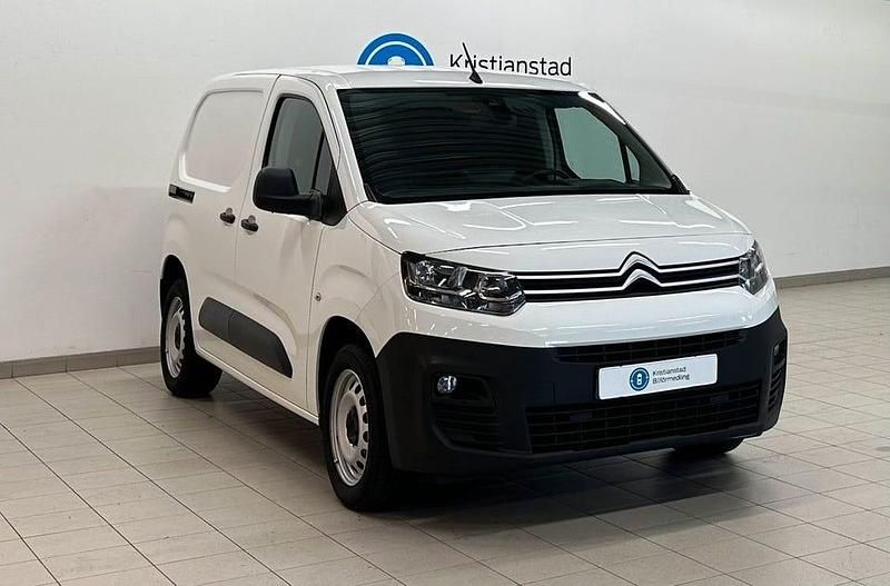 Begagnad Citroën Berlingo 131 HK (96 kW) 2019 Vit Minibuss