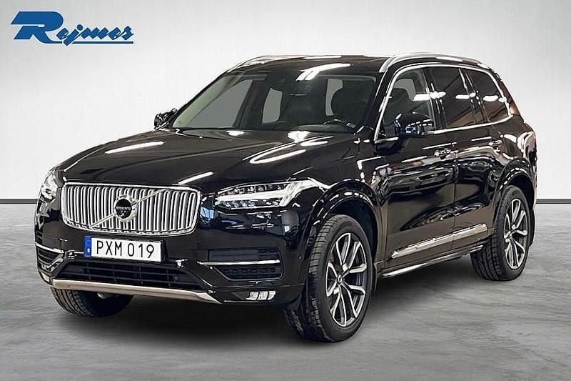 Svart Begagnad 2015 Volvo XC90 Inscription SUV | 309 800 kr (Marknadspris) - Bild 1/4