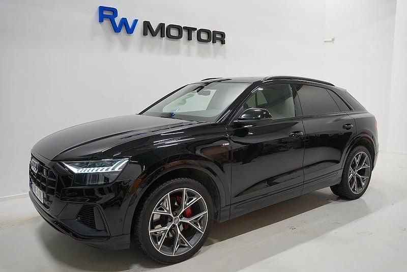 Svart Begagnad 2019 Audi Q8 S-Line SUV | 618 900 kr (Lite dyr) - Bild 1/4
