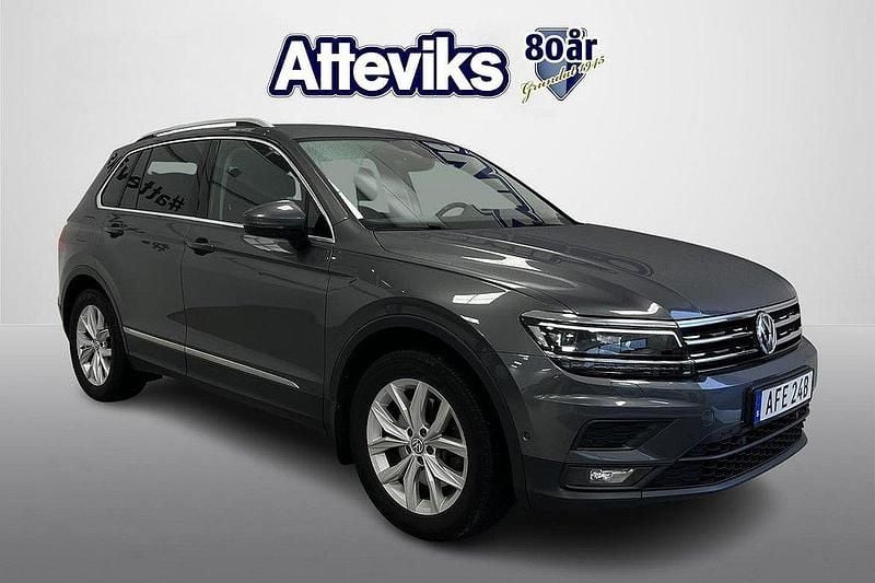 Mörkgrå Begagnad 2019 VW Tiguan SUV | 257 900 kr (Marknadspris) - Bild 1/4