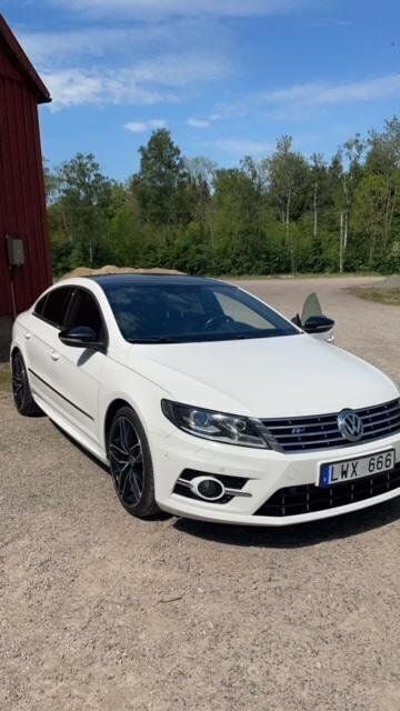 Vit Begagnad 2014 VW CC Sedan | 132 000 kr (Marknadspris) - Bild 1/4