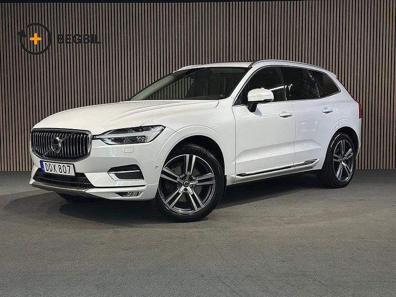 Vit Begagnad 2018 Volvo XC60 SUV | 328 700 kr (Lite dyr) - Bild 1/4