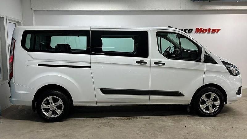 Begagnad Ford Transit Custom 131 HK (96 kW) 2021 Vit Kombi