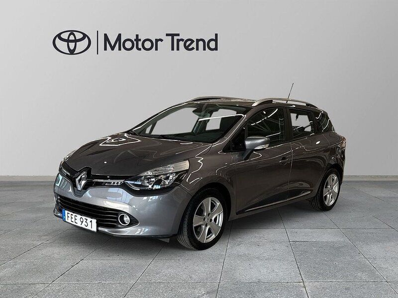 Grå Begagnad 2016 Renault Clio GrandTour Kombi | 129 000 kr (Marknadspris) - Bild 1/4