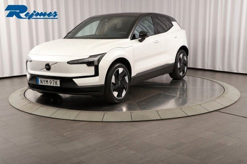 Vit Ny 2025 Volvo EX30 Plus SUV | 485 900 kr (Marknadspris) - Bild 1/4