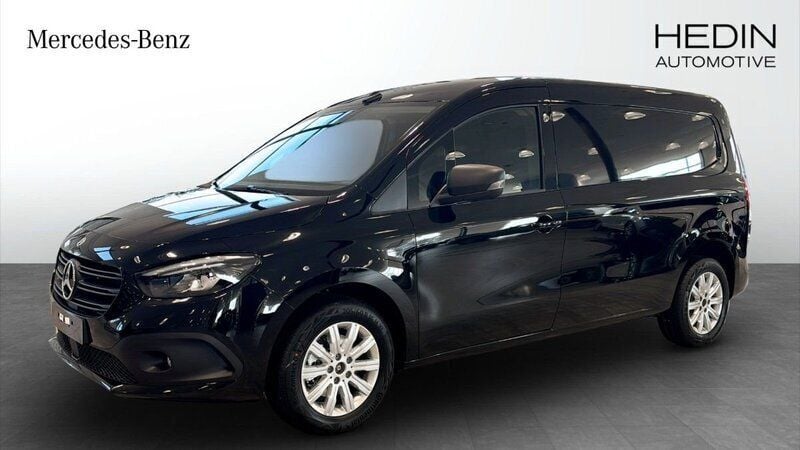 Svart (black) Ny 2025 Mercedes Citan 110 Edition Van | 362 500 kr (Marknadspris) - Bild 1/4