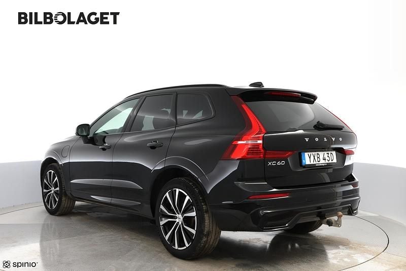 Begagnad Volvo XC60 Plus 350 HK (257 kW) 2023 Svart SUV
