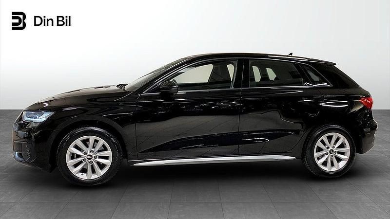 Begagnad Audi A3 Sportback Proline 150 HK (110 kW) 2022 Svart Halvkombi