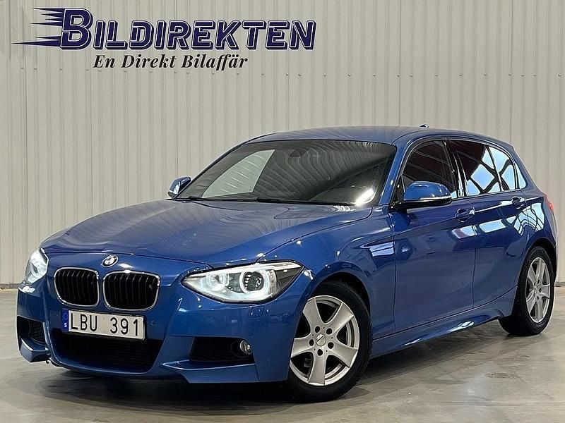 Blå Begagnad 2012 BMW 120 M Sport Halvkombi | 119 900 kr (Marknadspris) - Bild 1/4
