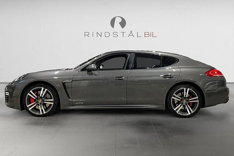 Begagnad Porsche Panamera 441 HK (324 kW) 2015 Mörkgrå Halvkombi