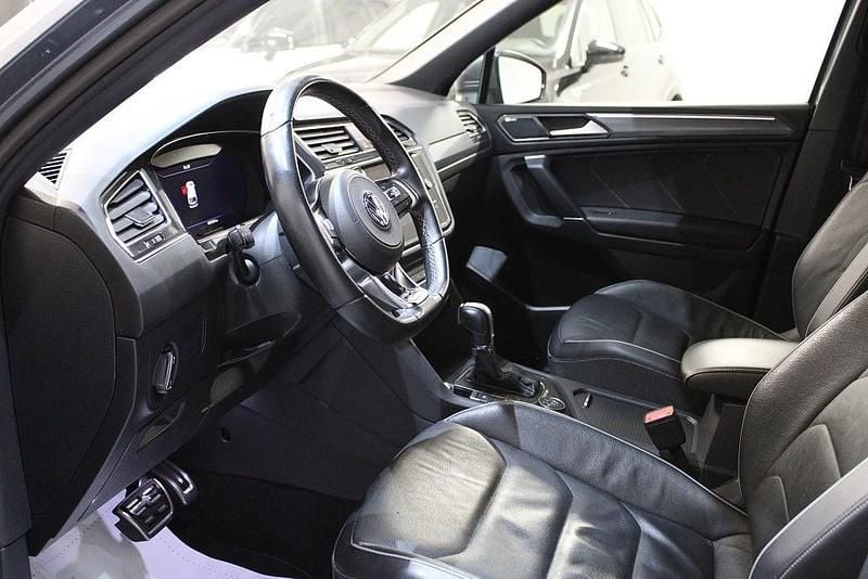 Begagnad VW Tiguan Allspace GTS 239 HK (175 kW) 2018 Mörkgrå SUV