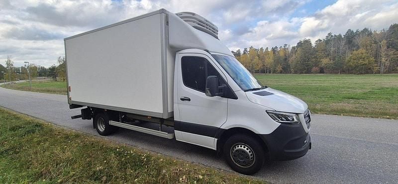 Vit Begagnad 2020 Mercedes Sprinter Van | 423 995 kr (Marknadspris) - Bild 1/4
