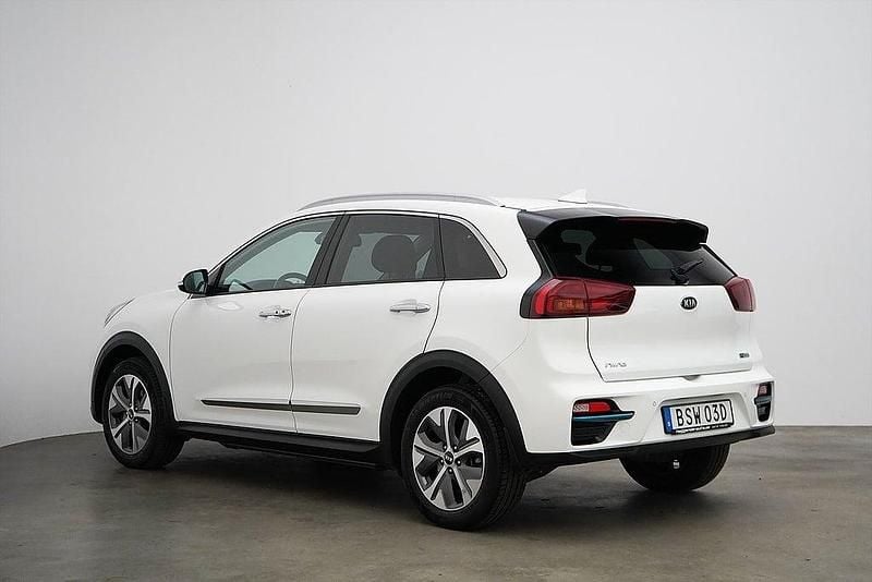 Begagnad Kia e-Niro Advance 150 kW (204 HK) 2021 Vit SUV