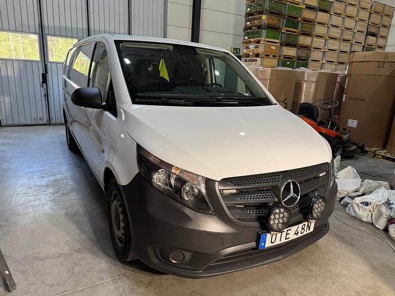 Begagnad 2020 Mercedes Vito Van | 229 000 kr (Marknadspris) - Bild 1/4