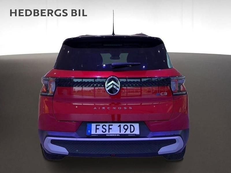 Begagnad Citroën e-C3 Aircross 83 kW (113 HK) 2025 Röd SUV
