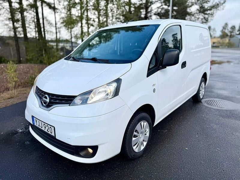 Begagnad 2017 Nissan NV200 Minibuss | 77 000 kr (Marknadspris) - Bild 1/4