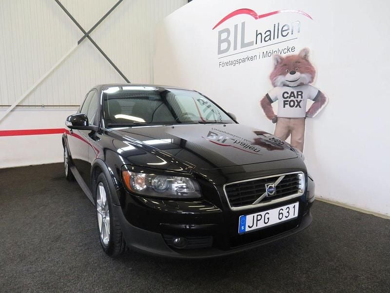 Svart Begagnad 2009 Volvo C30 Summum Halvkombi | 84 900 kr (Lite dyr) - Bild 1/4