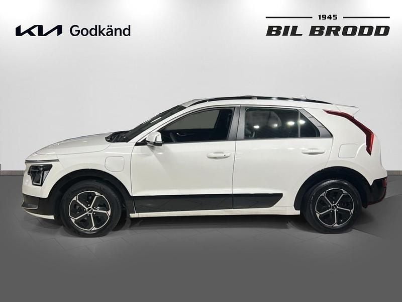 Begagnad Kia Niro 185 HK (136 kW) 2022 Vit SUV