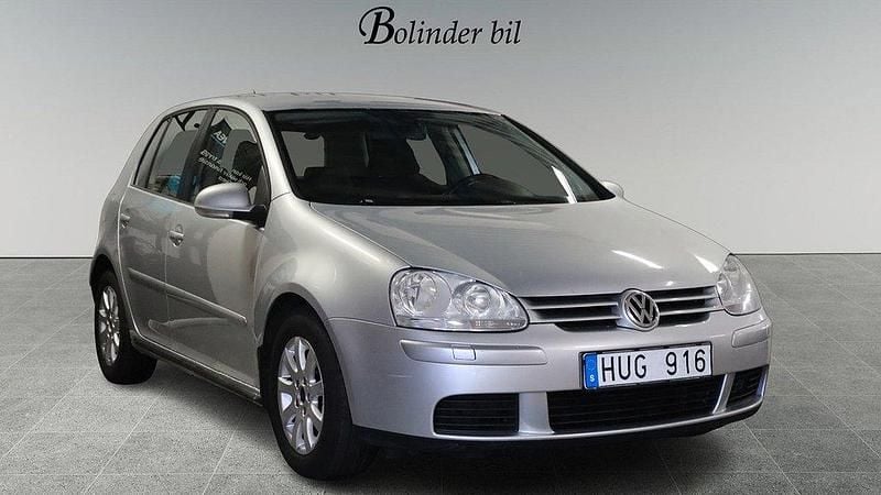 Silver Begagnad 2008 VW Golf VI Trendline Halvkombi | 23 900 kr (Marknadspris) - Bild 1/4