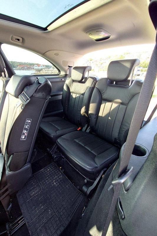 Begagnad Mercedes R350 224 HK (164 kW) 2010 Svart Minibuss