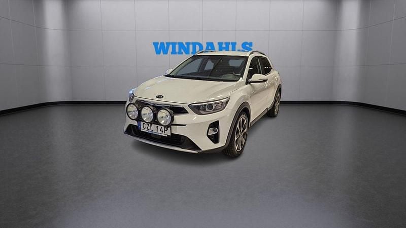 Vit Begagnad 2019 Kia Stonic Advance SUV | 189 000 kr (Marknadspris) - Bild 1/4