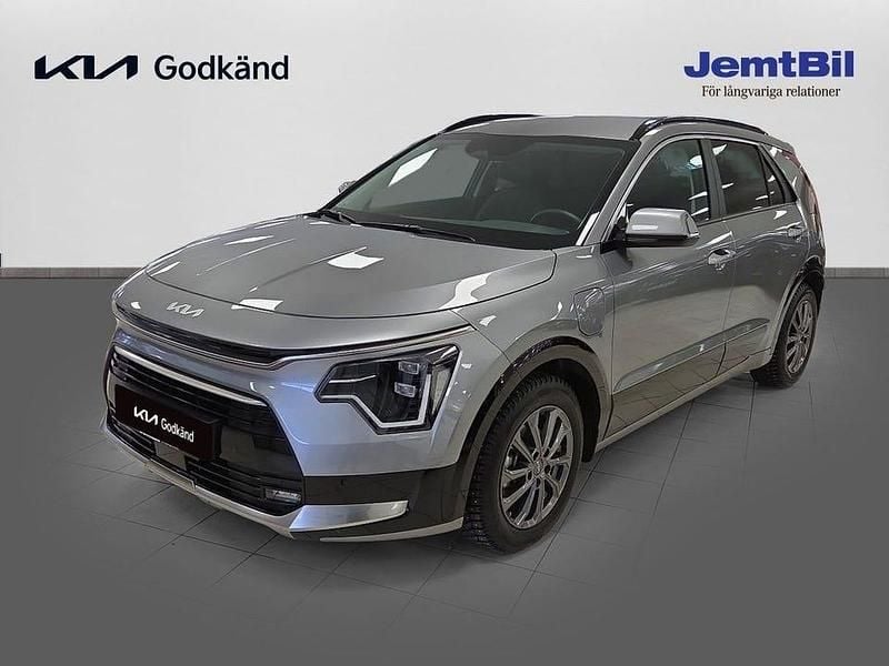 Begagnad Kia Niro Advance 185 HK (136 kW) 2024 Grå SUV