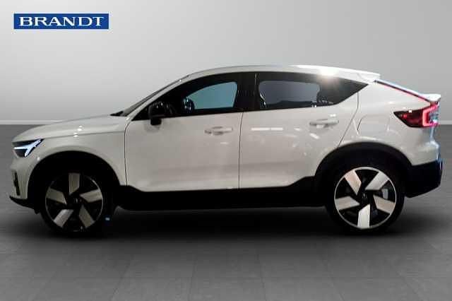 Begagnad Volvo C40 299 kW (407 HK) 2023 Vit SUV