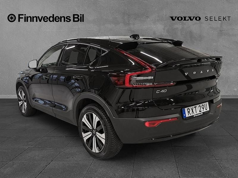 Begagnad Volvo C40 Core 172 kW (234 HK) 2022 Svart SUV
