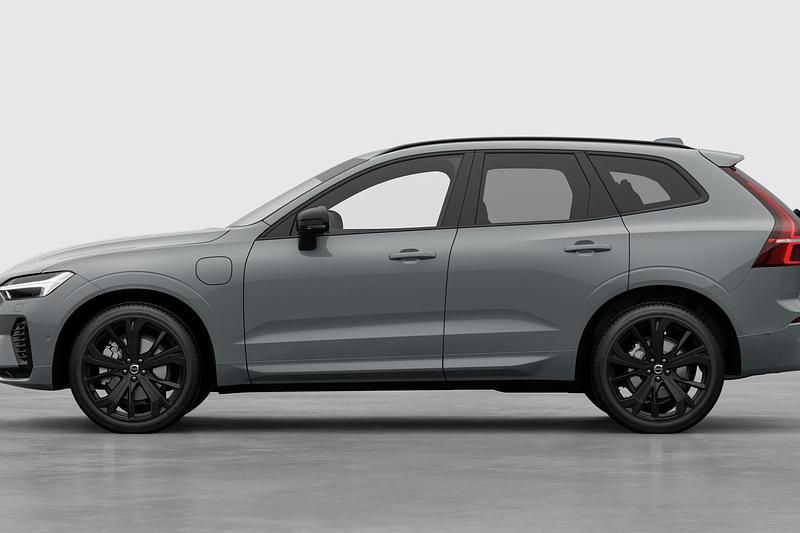 Grå Ny 2025 Volvo XC60 SUV | 646 100 kr (Lite dyr) - Bild 1/4