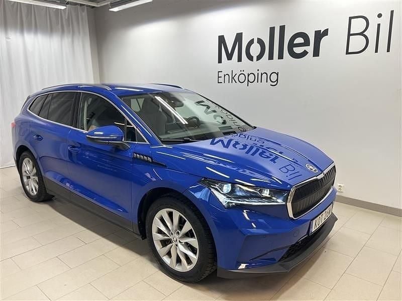 Energy blue Begagnad 2023 Skoda Enyaq iV SUV | 424 900 kr (Bra pris) - Bild 1/4
