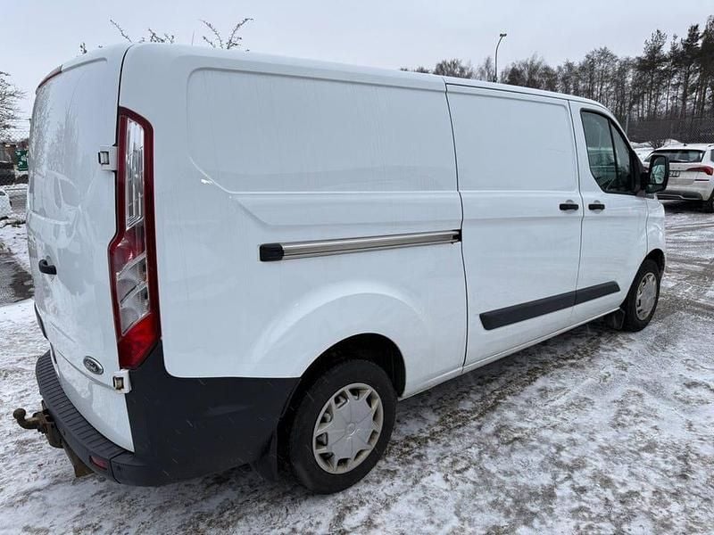Begagnad Ford Transit Custom 105 HK (77 kW) 2018 Vit Van