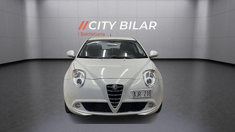Begagnad Alfa Romeo MiTo Distinctive 135 HK (99 kW) 2010 Vit Halvkombi
